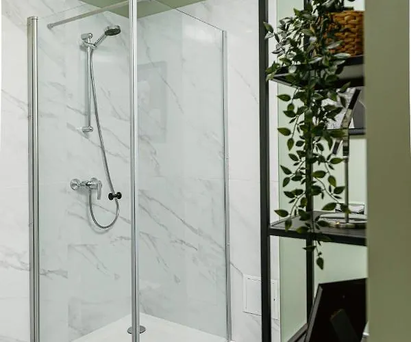 Apartment Beautiful In Downtown - Great Location Riga